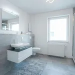 Moderne In Schlangen, Zentral Und Ruhig Lejlighed