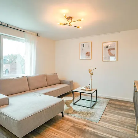 Moderne In Schlangen, Zentral Und Ruhig Appartement