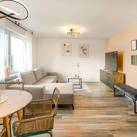 Apartamento Moderne In Schlangen, Zentral Und Ruhig