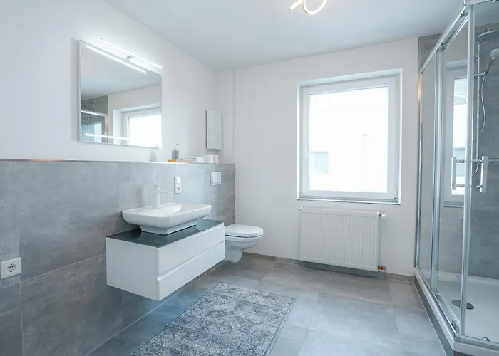 Appartement Moderne In Schlangen, Zentral Und Ruhig *
