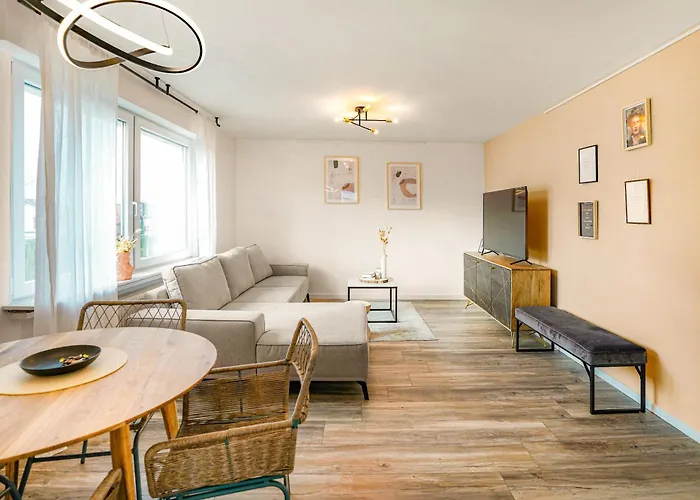 Moderne In Schlangen, Zentral Und Ruhig * Schlangen