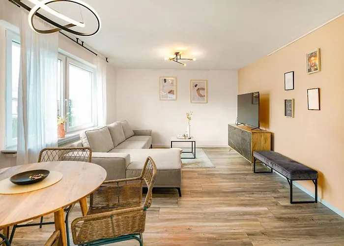 Appartement Moderne In Schlangen, Zentral Und Ruhig